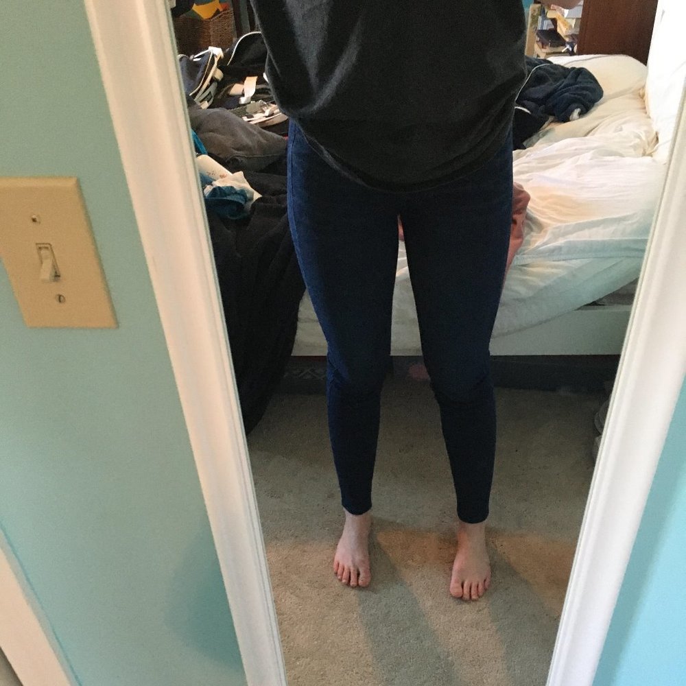 NEW American Eagle Dark Wash Stretchy Jeans 0long